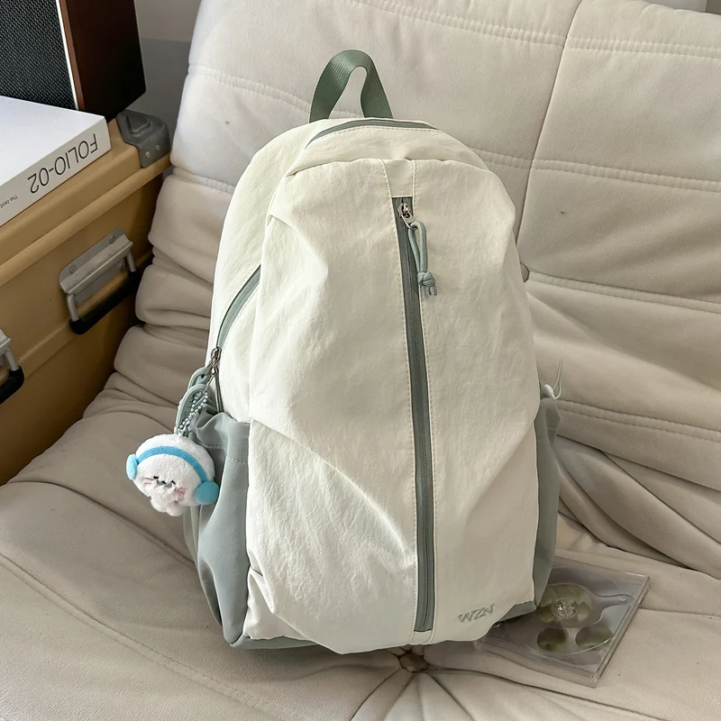 Leichtgewichtiger funktionaler urbaner Rucksack Karnz