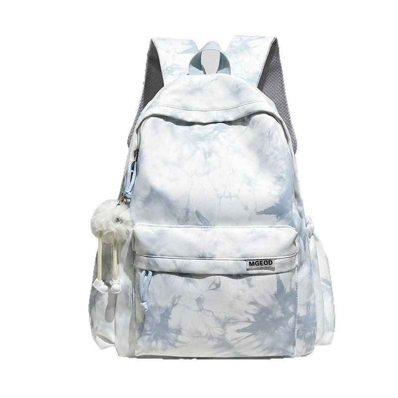 Leichte Freizeit-Rucksack mit Plüsch-Schlüsselanhänger Karnz
