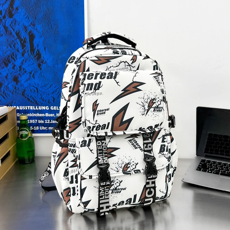 Grafikdruck Multi-Taschen Rucksack Karnz
