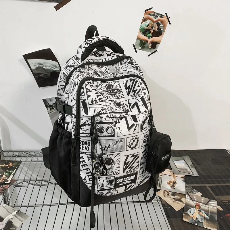 Grafikdesign Multi-Pocket Rucksack Karnz