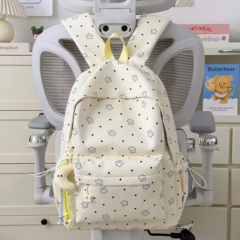 Leichte Rucksack mit Charm Karnz