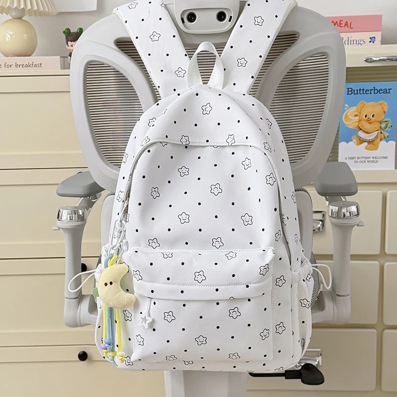 Leichte Rucksack mit Charm Karnz