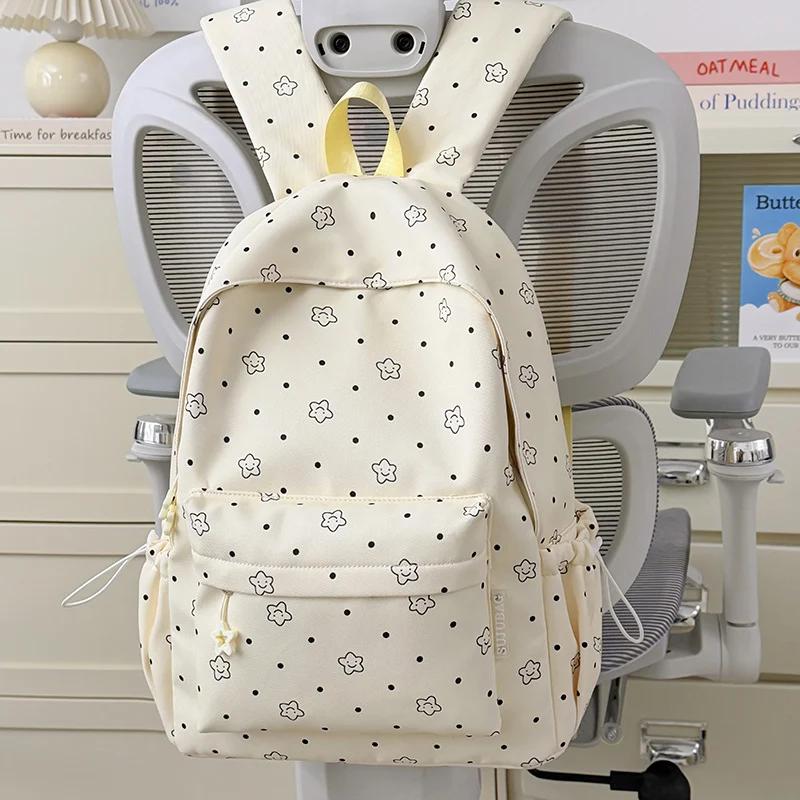 Leichte Rucksack mit Charm Karnz
