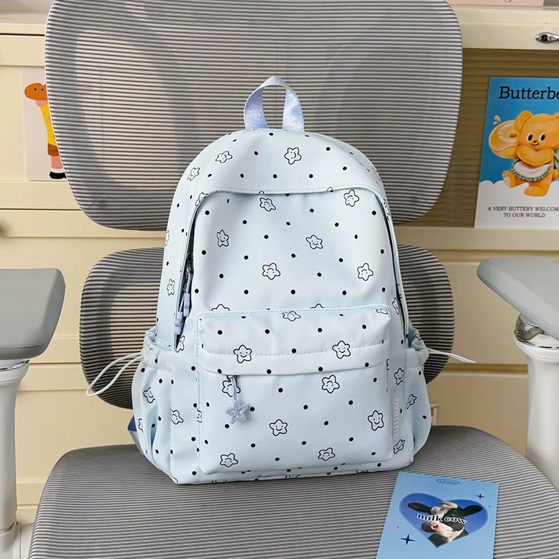 Leichte Rucksack mit Charm Karnz