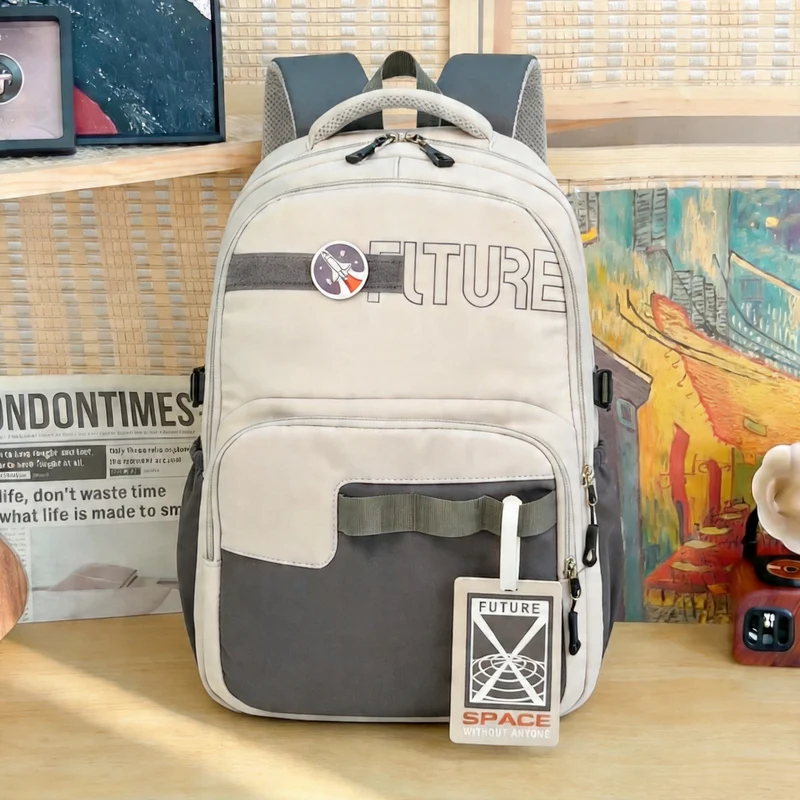 Futuristischer Grafikdesign-Rucksack Karnz