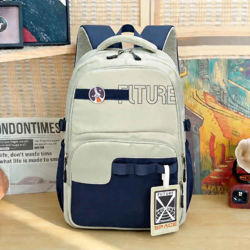 Futuristischer Grafikdesign-Rucksack Karnz