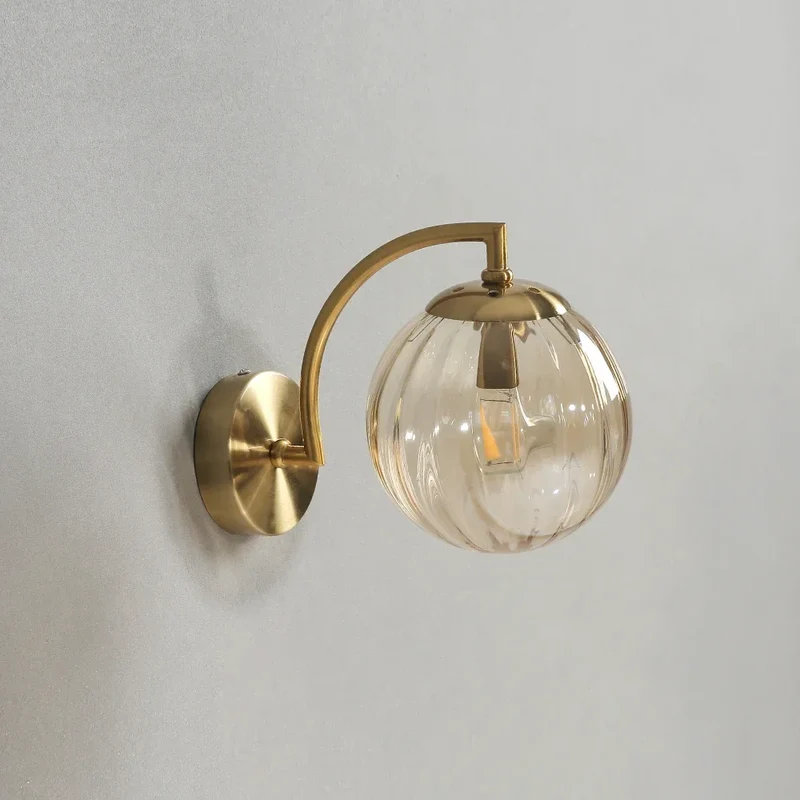 Skanto | Moderne LED-Wandleuchte aus farbigem Glas, Nordische minimalistische Wohnzimmer-Schlafzimmer-Wandleuchte, Esszimmer-Küchen-Innenbeleuchtung