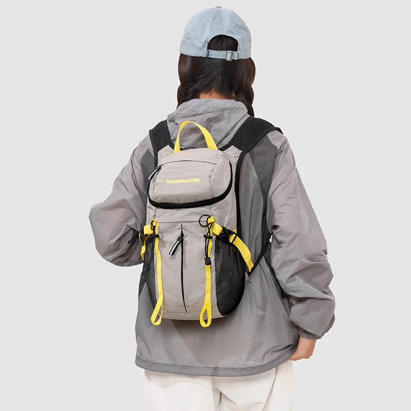 Leichter Rucksack für Outdoor-Abenteuer Karnz