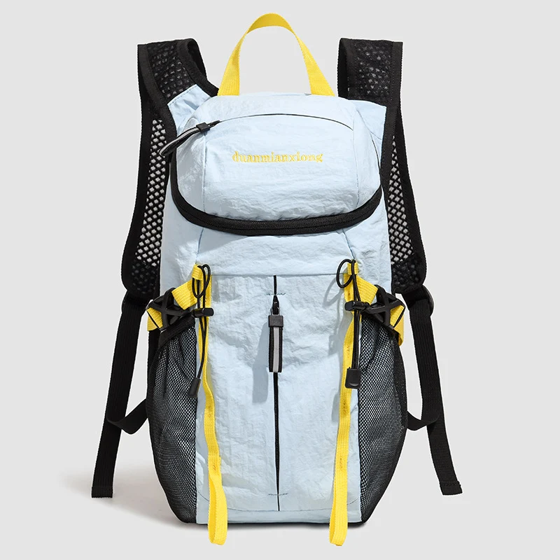 Leichter Rucksack für Outdoor-Abenteuer Karnz