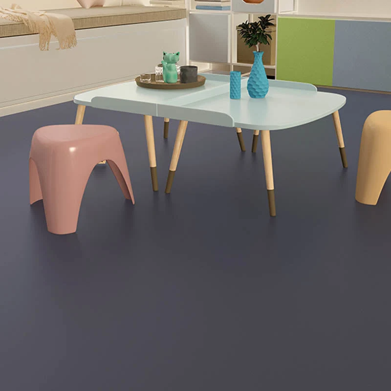 Skanto | Wasserdichter PVC-Bodenbelag, reinigungsfreundlich, farbecht, feuerfest, selbstklebend