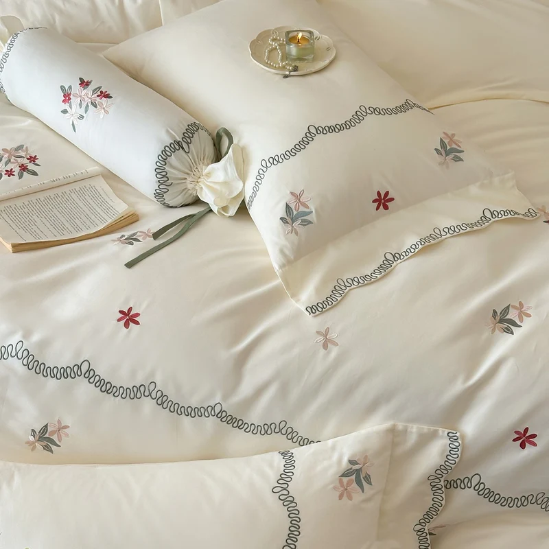 Luxuriöses gesticktes Satin-Bettwäsche-Set mit Kissenbezug und Nackenrolle