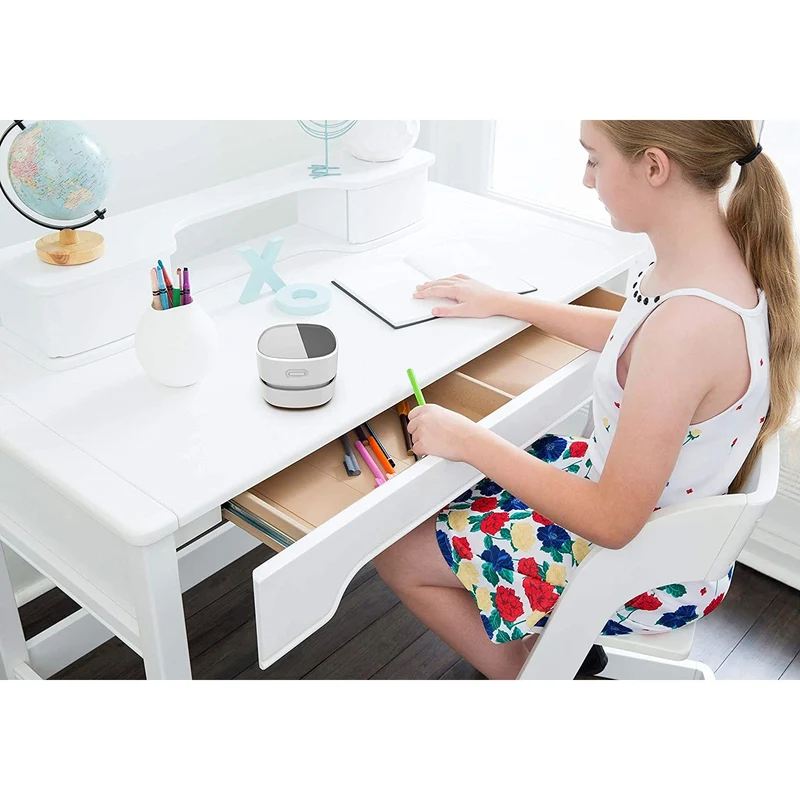 Keep your environment spick and span with this ultra-compact mini table dust sweeper.
