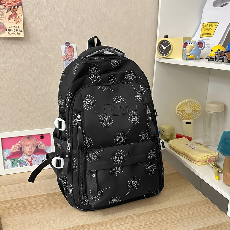 Blumenmuster-Rucksack mit verstellbaren Trägern Karnz