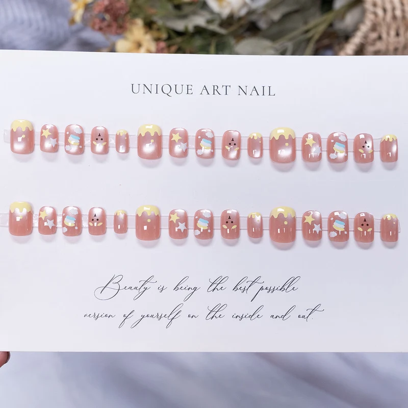 Themen Press-On Nagelkunst Set