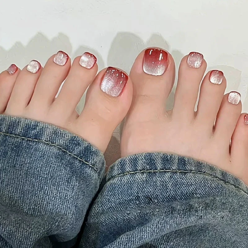 Glitzernde Ombre Pediküre Nagelkunst
