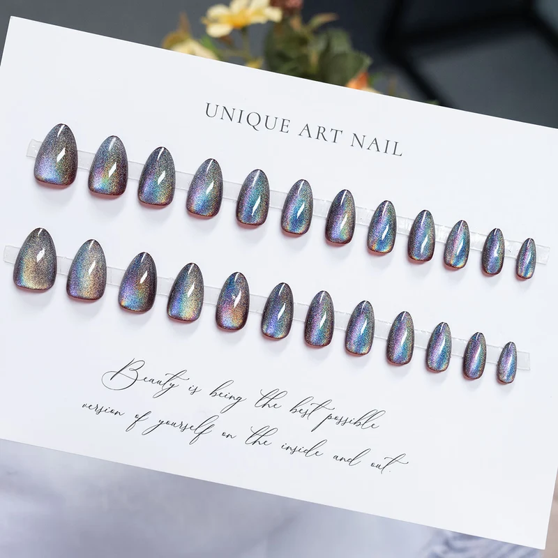 Press-On Nagelset mit holografischer Oberfläche