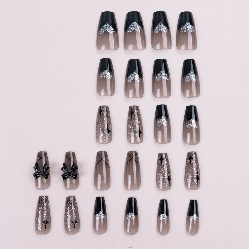 Stylisches Press-On-Nagelset