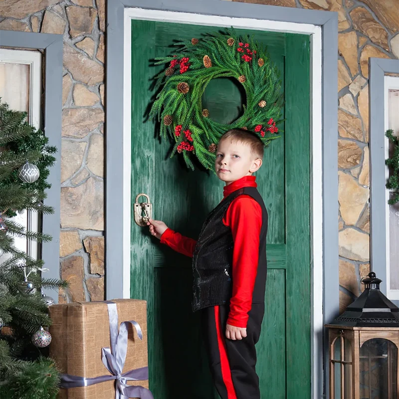 Skanto | Roter Beeren-Weihnachtskranz