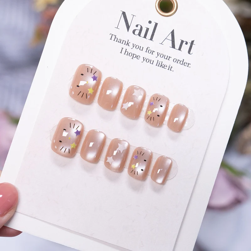 Press-On Nail Set mit Künstlerischem Stern- und Blumenmuster