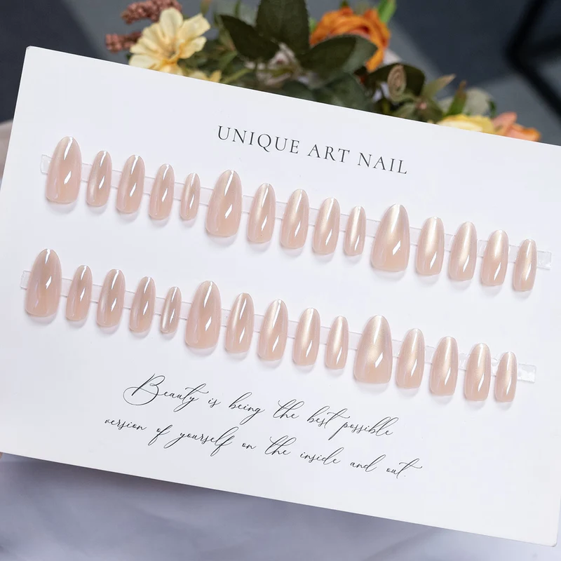 Premium Press-On Nagelset mit natürlichem Finish