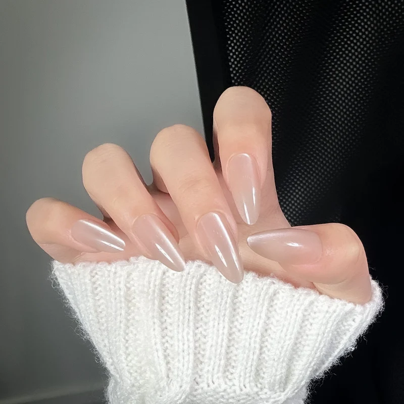 Elegante Stiletto Nagelverstärkungen