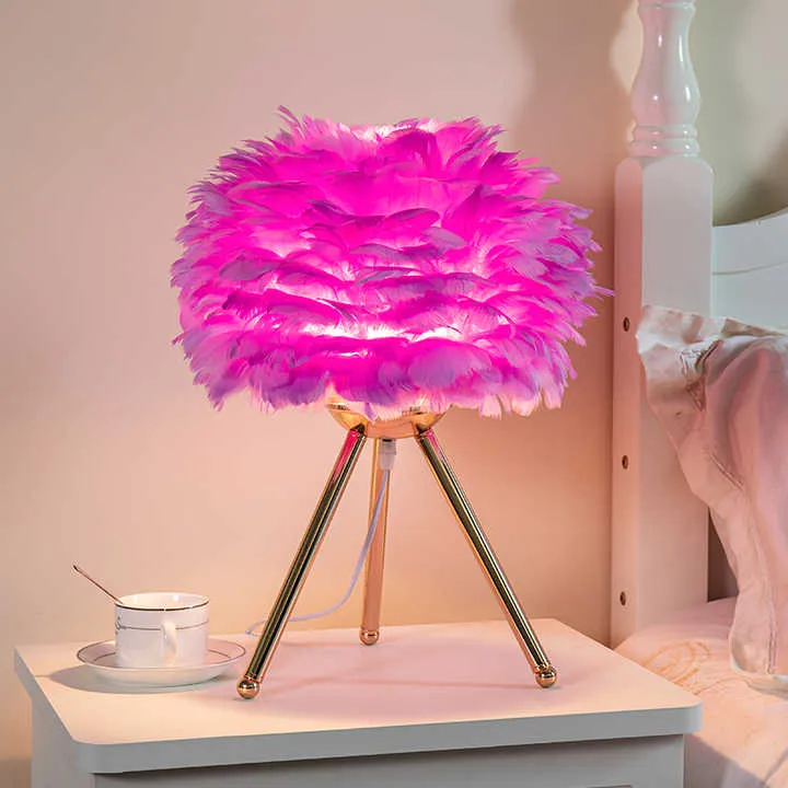 Skanto | Blossom Tischlampe – Elegantes Federdesign mit dimmbarem Licht