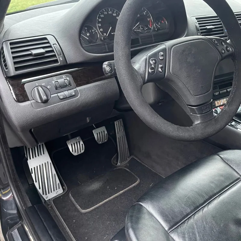 Fußstütze Pedale Pedal Set Für BMW 3er E36 E46 E87 E90 Schaltgetriebe