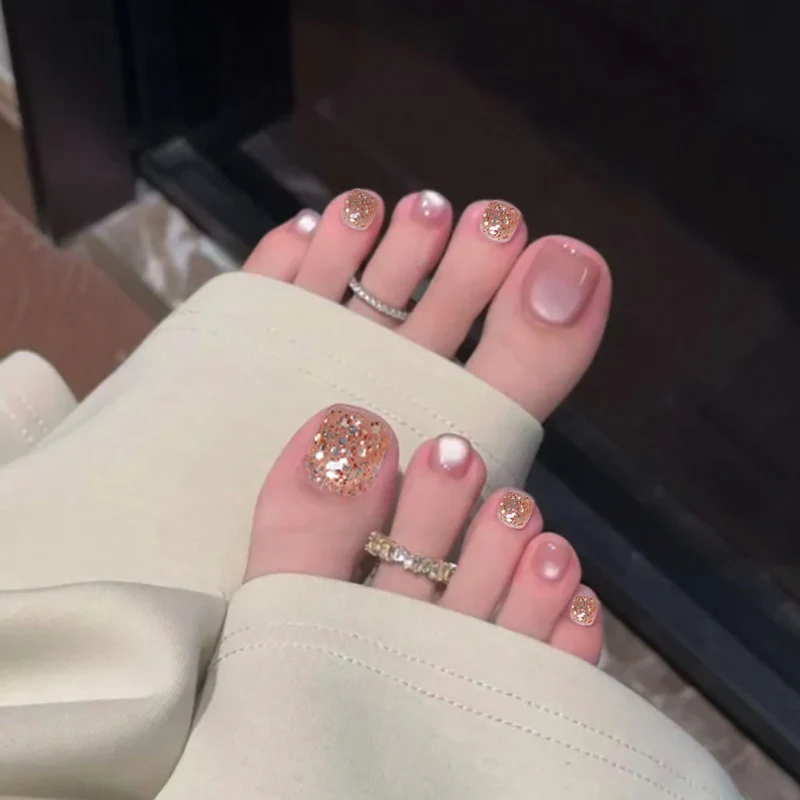 Rhinestone-beschichtete Pediküre Nagelkunst