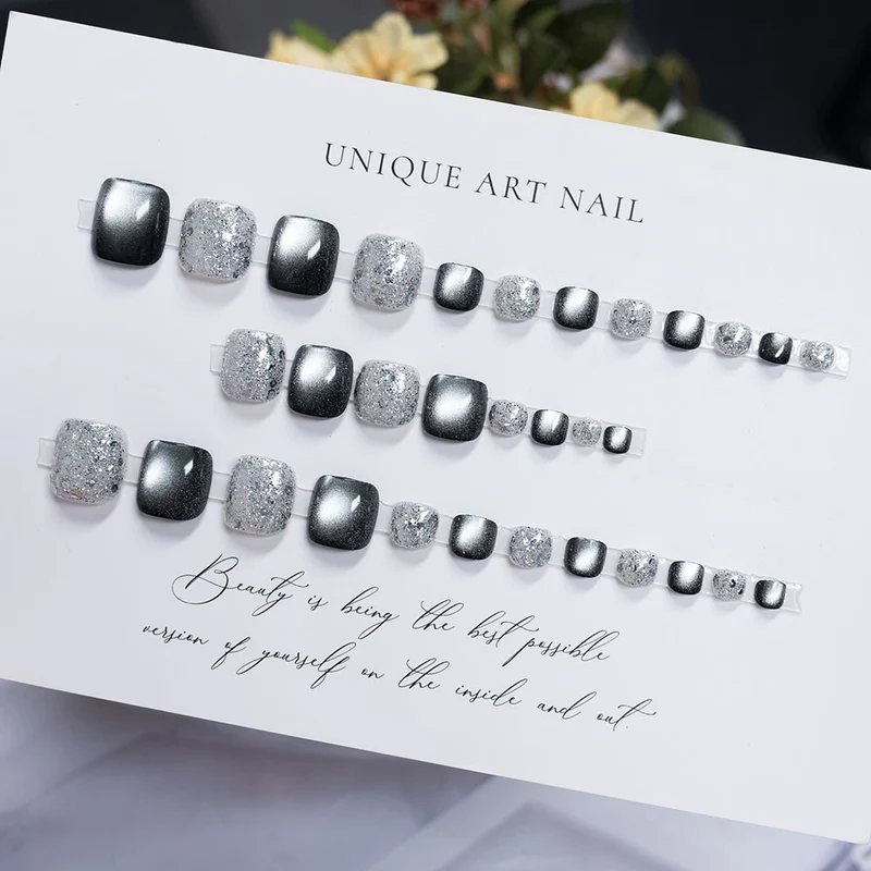 Rhinestone-beschichtete Pediküre Nagelkunst