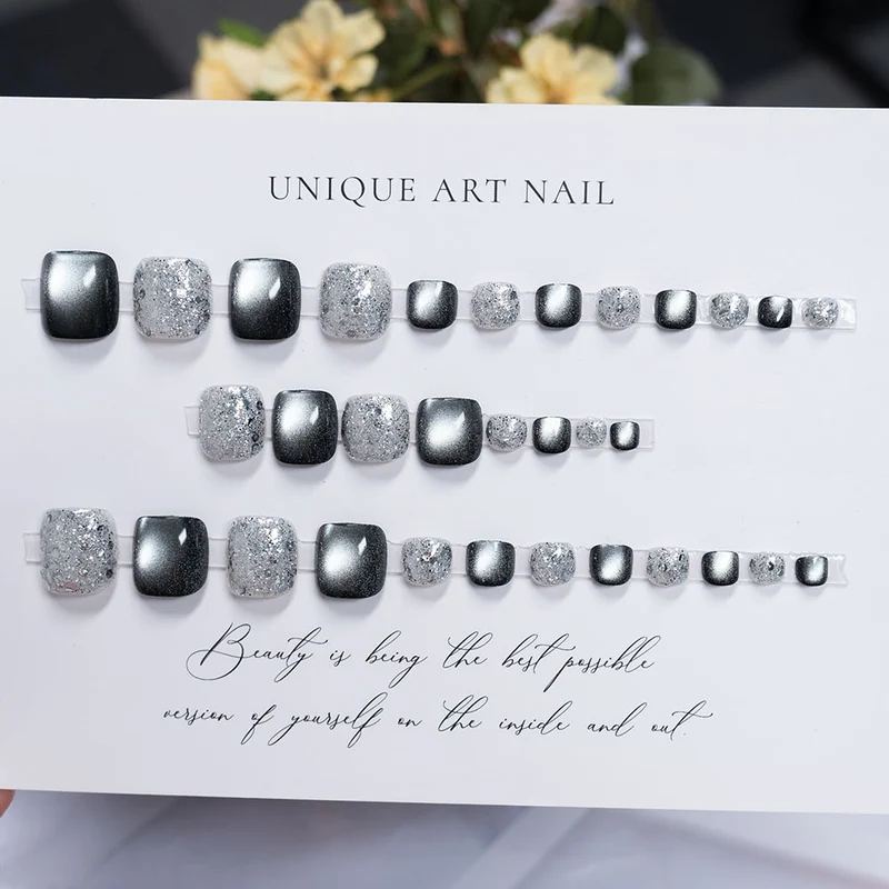 Rhinestone-beschichtete Pediküre Nagelkunst