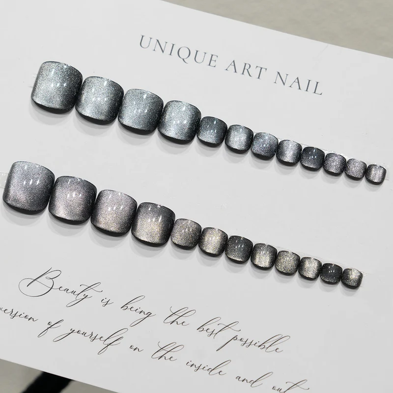 Premium Metallische Nagelkunst