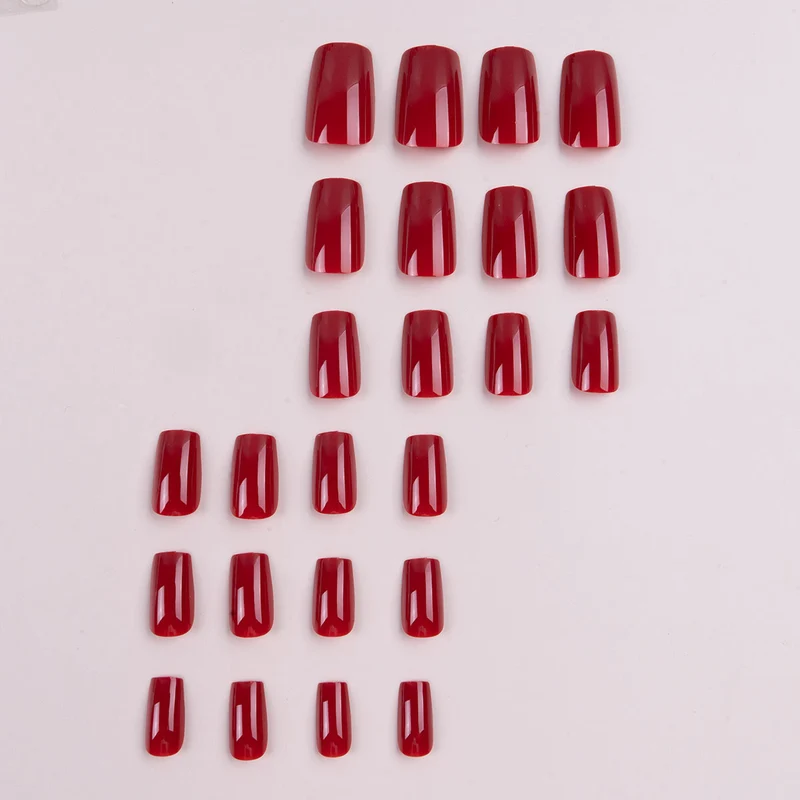 Premium Glänzende Nagelkunst