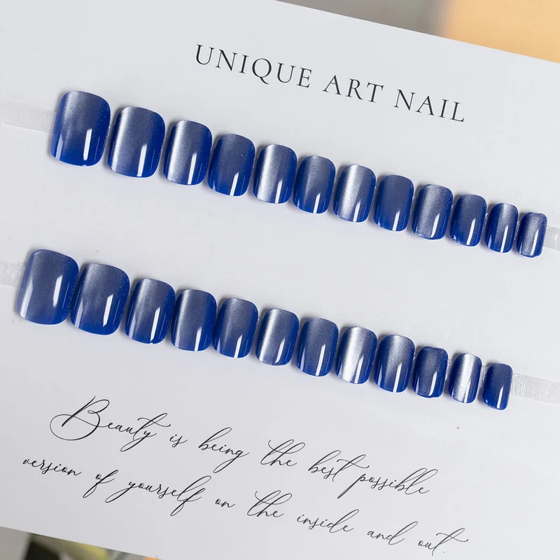 Premium Glänzende Nagelkunst 1791110566