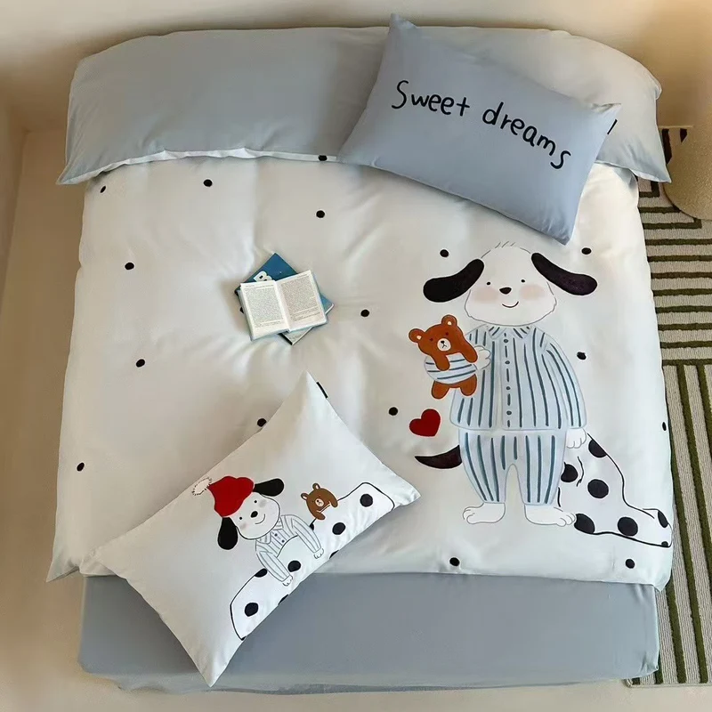 Mehrteiliges Bettbezug- und Kissenbezug-Set aus Baumwoll‑Musselin mit illustrativem Teddybär‑Familienprint