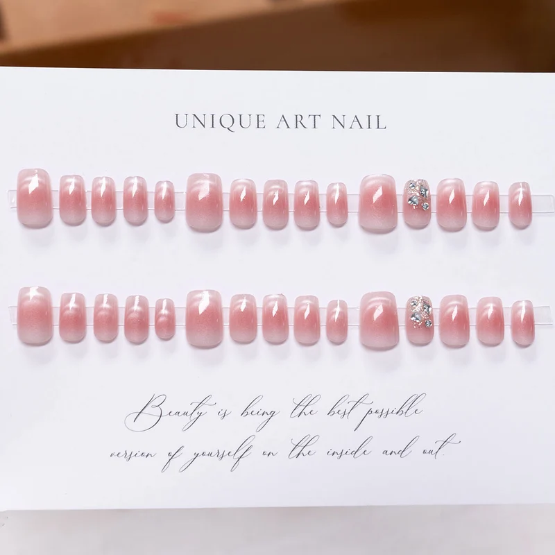 Premium dekorative Press-On Nagelset