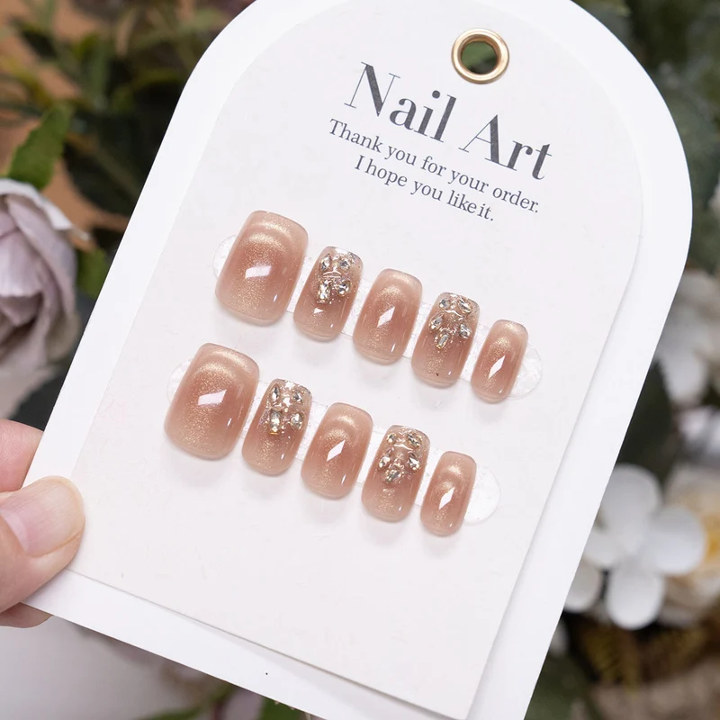 Premium dekorative Press-On Nagelset