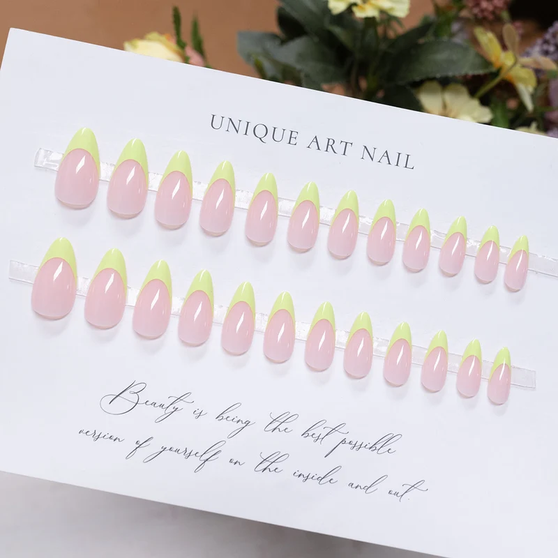 Matte Ombre Stiletto Press-On Nägel