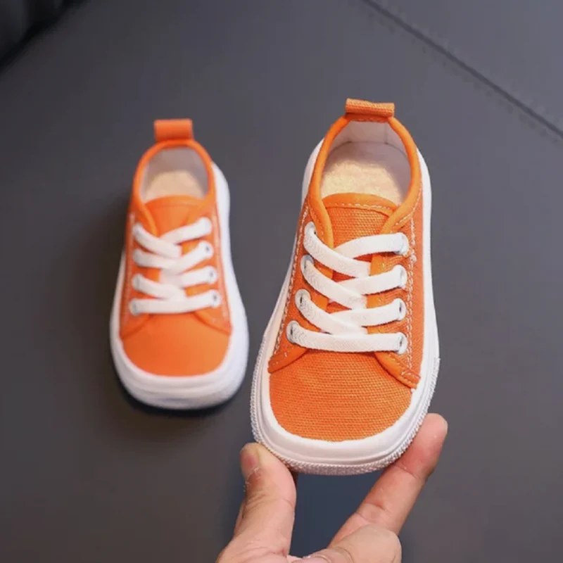 Skanto | Ergonomische Barfußschuhe für Kinder - FlexiSteps