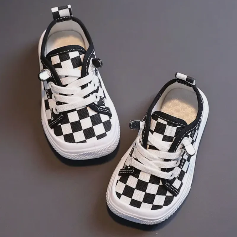 Skanto | Ergonomische Barfußschuhe für Kinder - FlexiSteps
