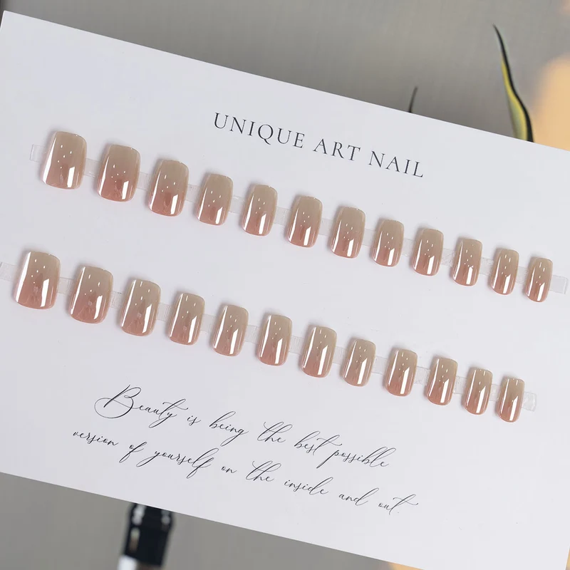 Langanhaltendes glänzendes Press-On-Nagelset