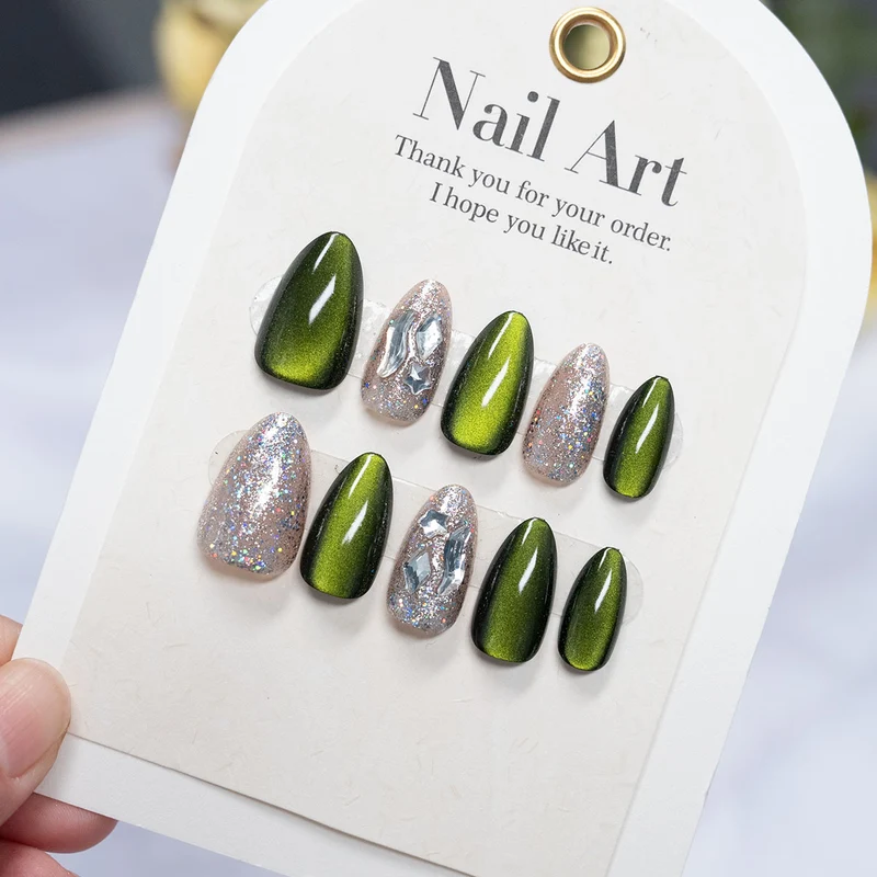 Hochglanz Press-On Nagelkunst