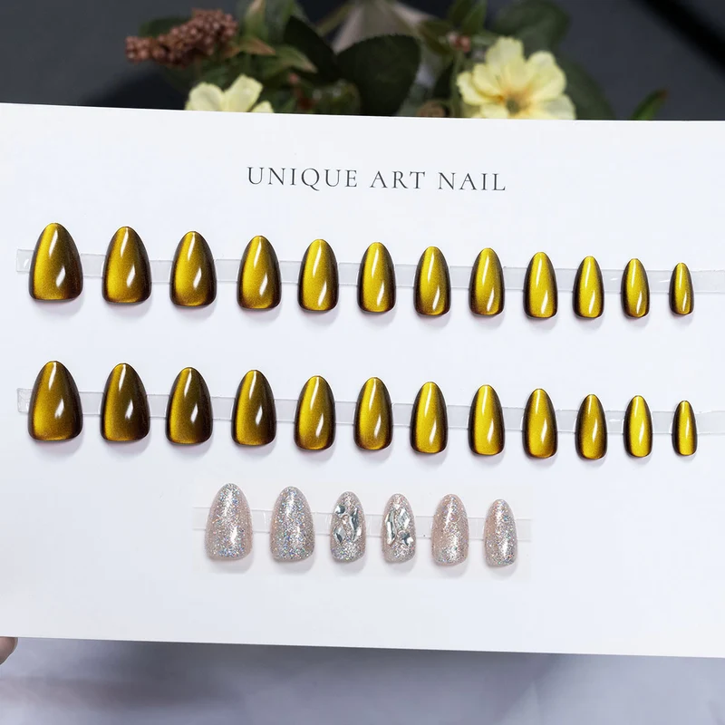 Hochglanz Press-On Nagelkunst