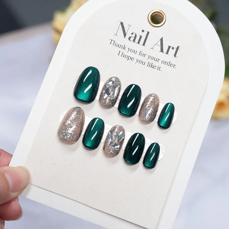 Hochglanz Press-On Nagelkunst