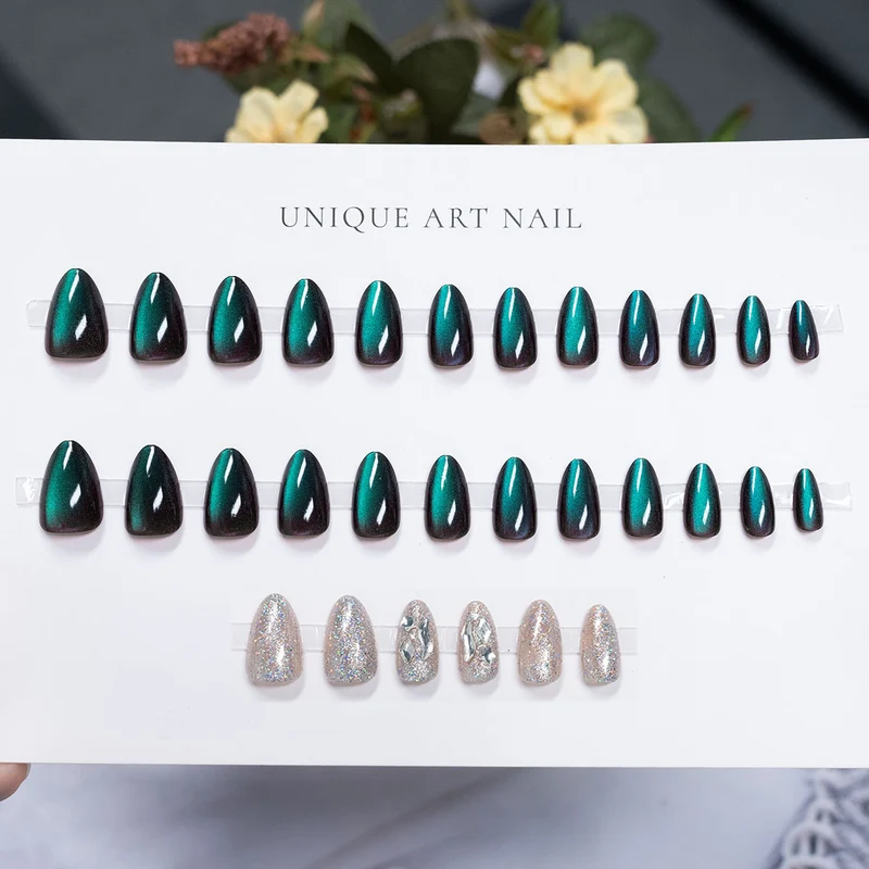 Hochglanz Press-On Nagelkunst