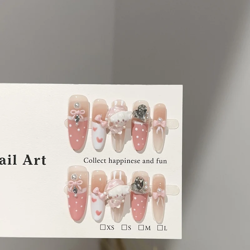 Dekorativer 3D Cartoon-Themen Druck-on Nagelset
