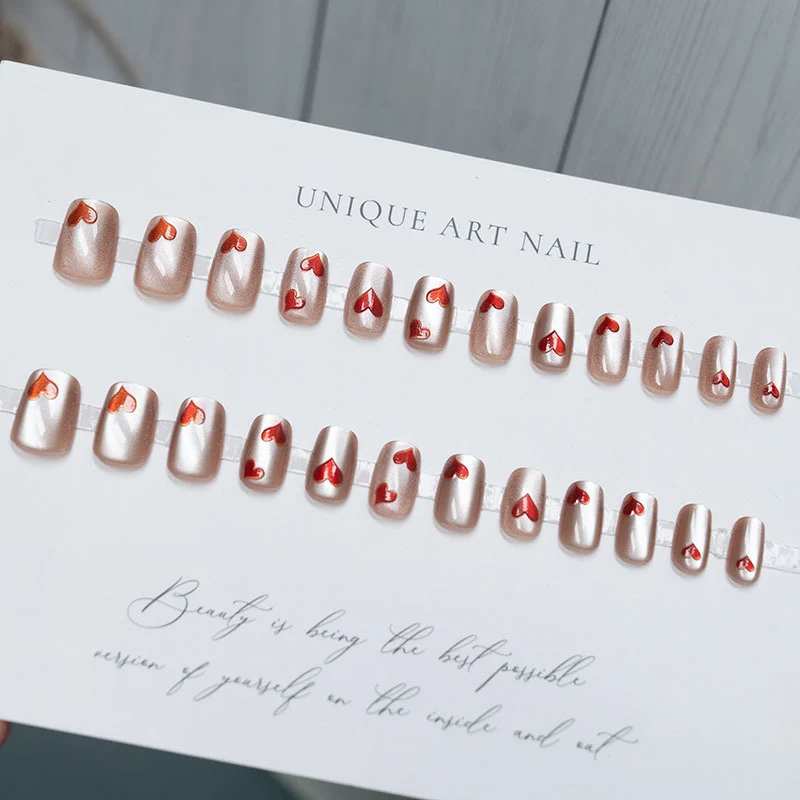 Herz-Design Press-On Nagel Set