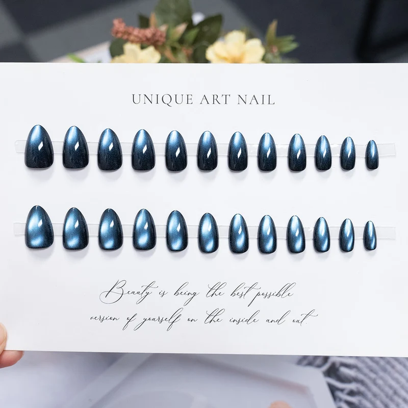Wunderschönes langes Stiletto Press-On-Nagelset