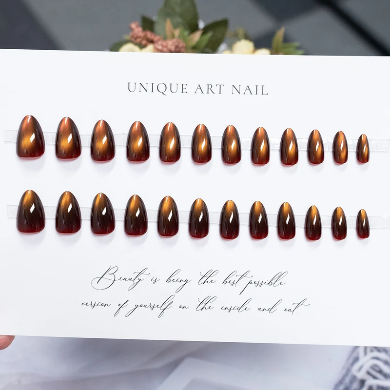 Wunderschönes langes Stiletto Press-On-Nagelset