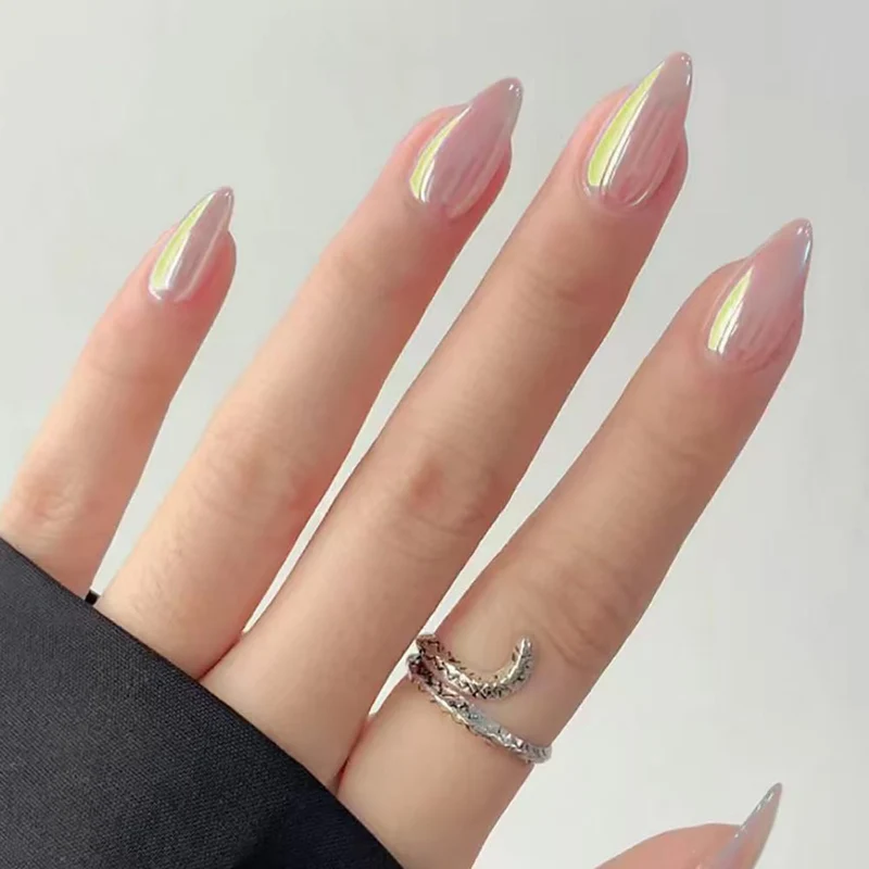 Glänzende Stiletto Druck-Nägel