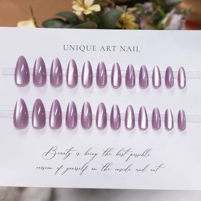 Glänzendes Stiletto Press-On Nail Set 1791110800